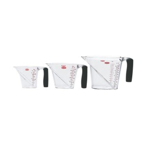 Oxo angles measuring cup